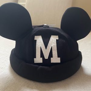 TOKYO DISNEY DISNEYLAND PARK Mickey Ears Beanie Hat RARE Black NWT